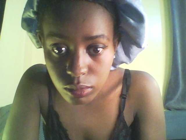 Mailena's BongaCams show and profile