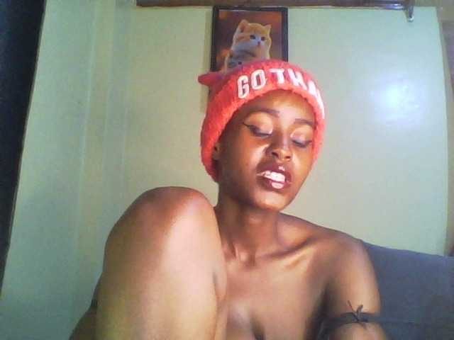 Mailena's BongaCams show and profile