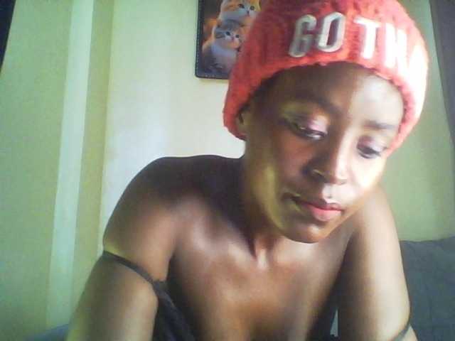 Mailena's BongaCams show and profile