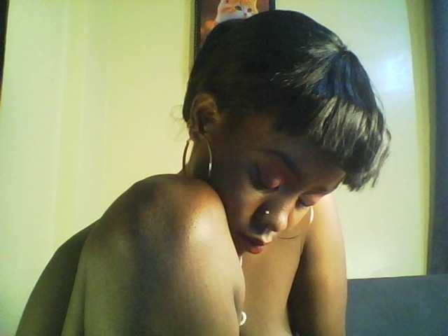 Mailena's BongaCams show and profile