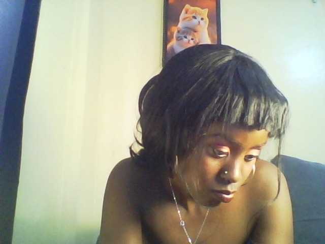 Mailena's BongaCams show and profile