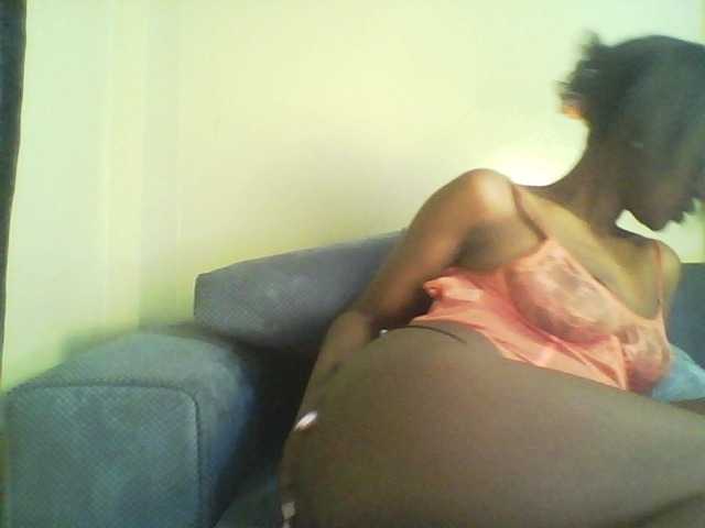 Mailena's BongaCams show and profile