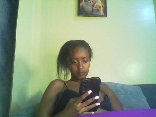 Mailena's BongaCams show and profile