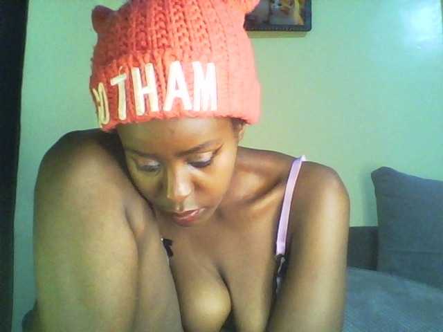 Mailena's BongaCams show and profile