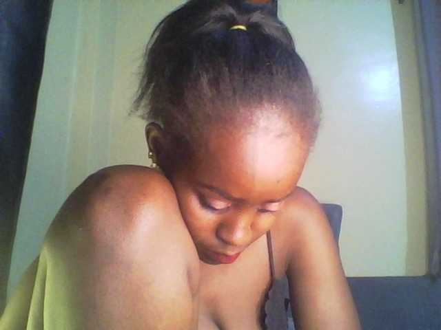 Mailena's BongaCams show and profile