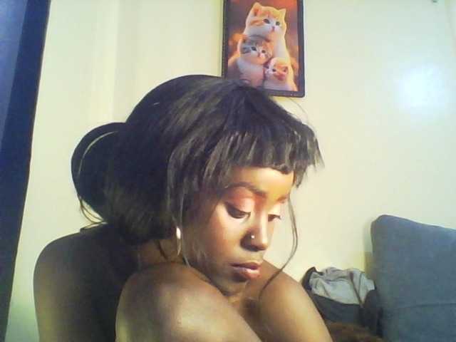 Mailena's BongaCams show and profile