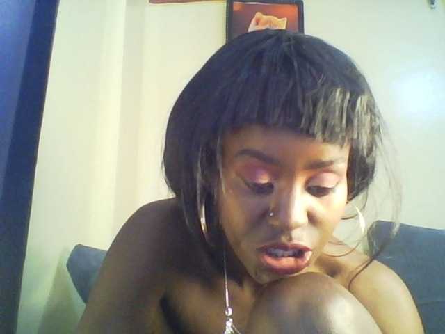 Mailena's BongaCams show and profile