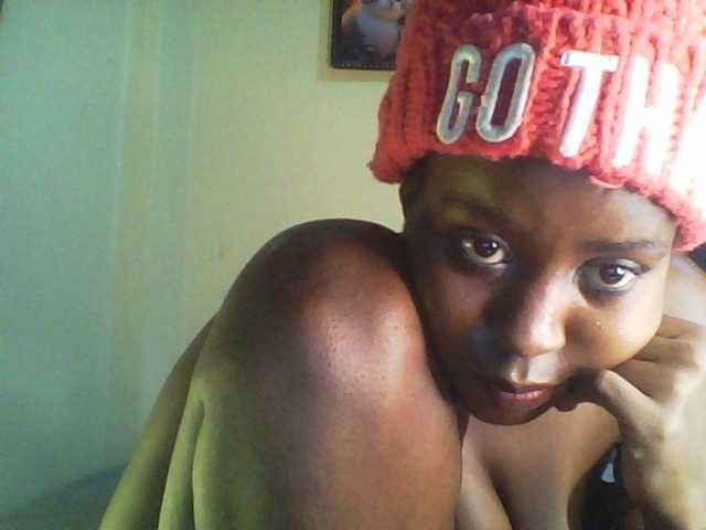 Mailena's BongaCams show and profile