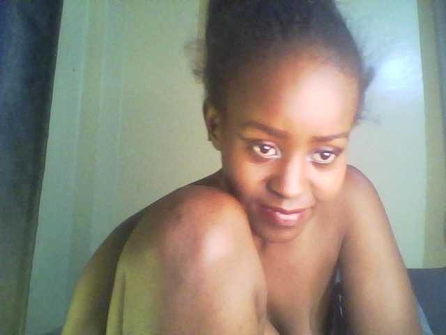 Mailena's BongaCams show and profile