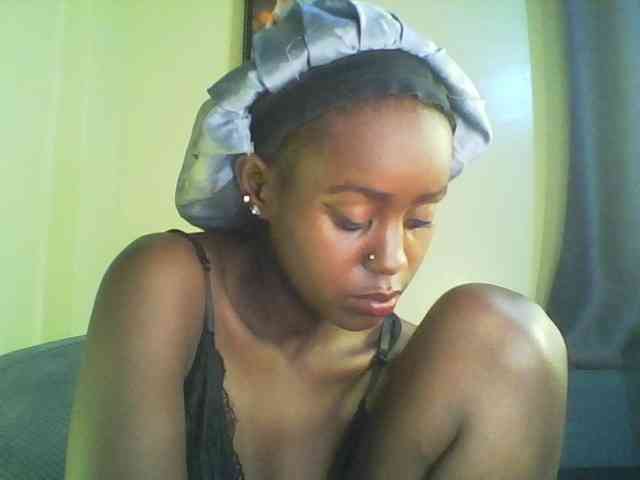 Mailena Live Webcam on BongaCams