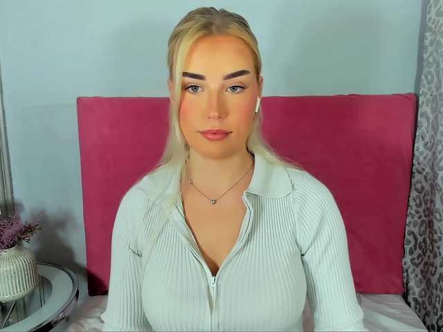 KristyAngel's BongaCams show and profile