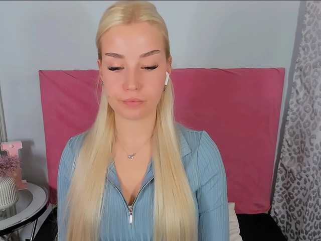 KristyAngel's BongaCams show and profile