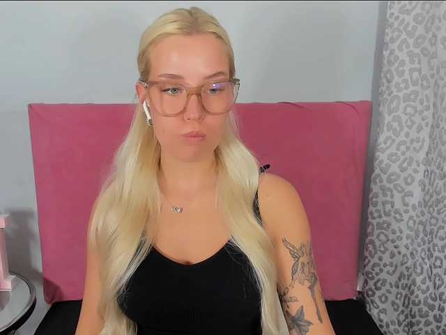 KristyAngel's BongaCams show and profile