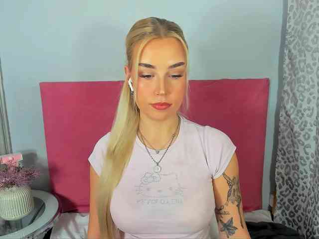 KristyAngel Live Webcam on BongaCams