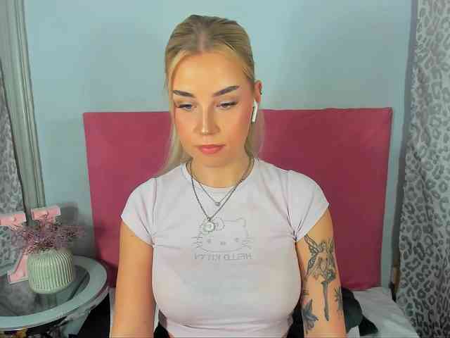 KristyAngel Live Webcam on BongaCams