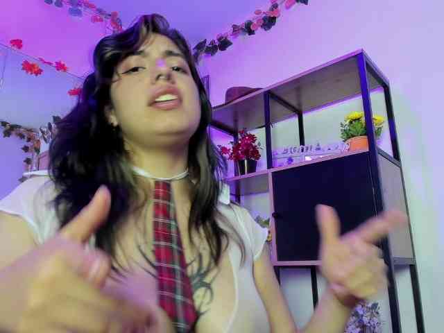 VioletaSweet69 webcam