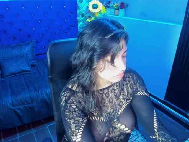 VioletaSweet69 webcam