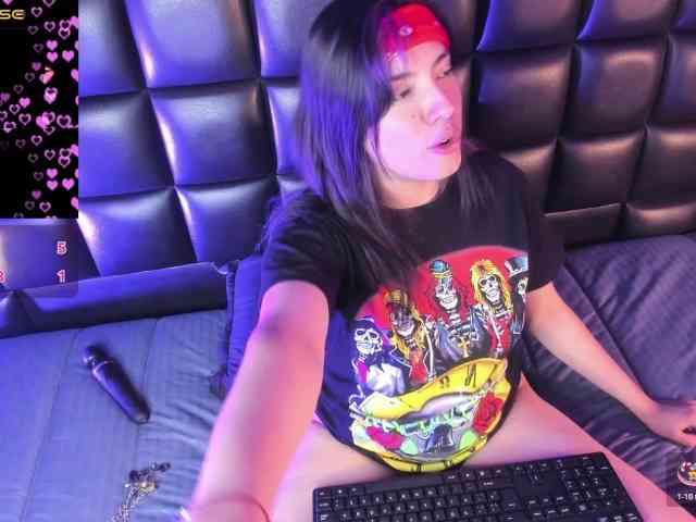 VioletaSweet69 webcam