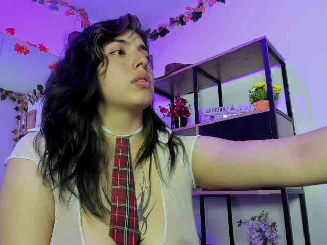 VioletaSweet69 webcam