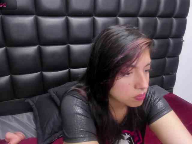 VioletaSweet69 webcam