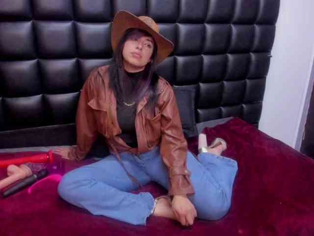 VioletaSweet69 webcam