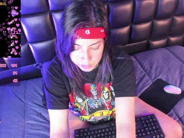 VioletaSweet69 webcam