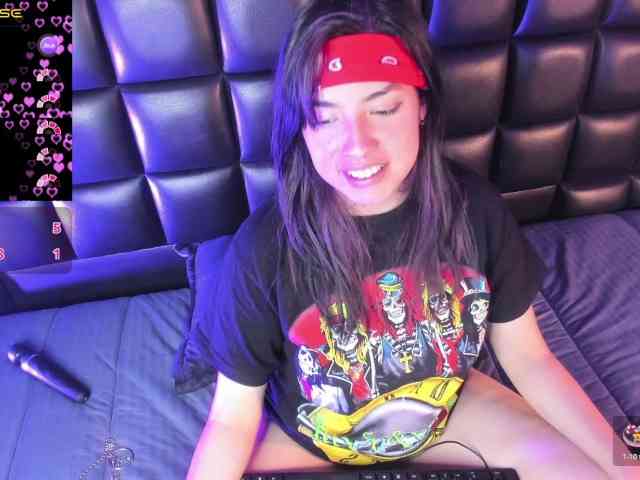 VioletaSweet69 webcam