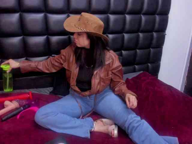 VioletaSweet69 webcam