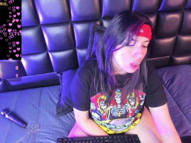 VioletaSweet69 webcam