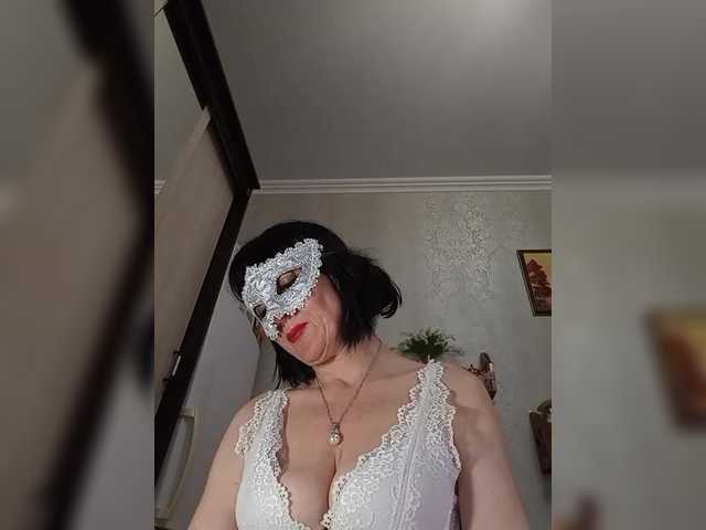 Lilya18's BongaCams show and profile