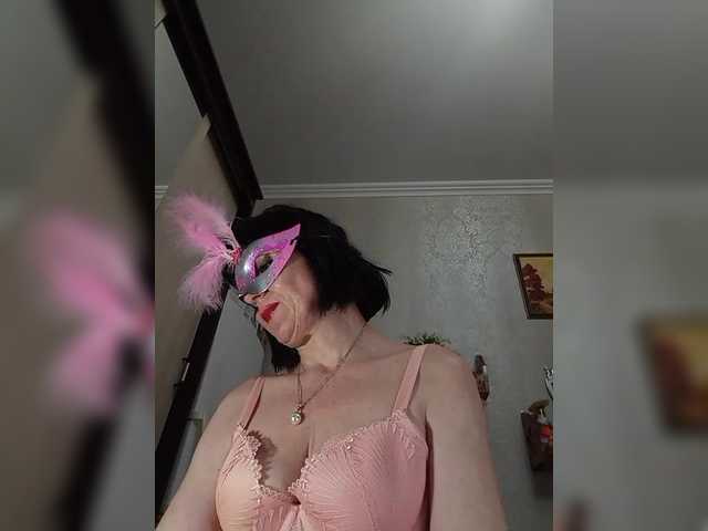 Lilya18's BongaCams show and profile