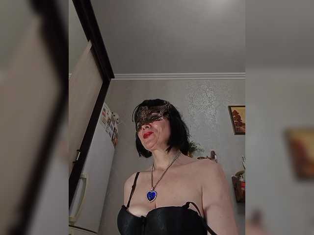 Lilya18's BongaCams show and profile