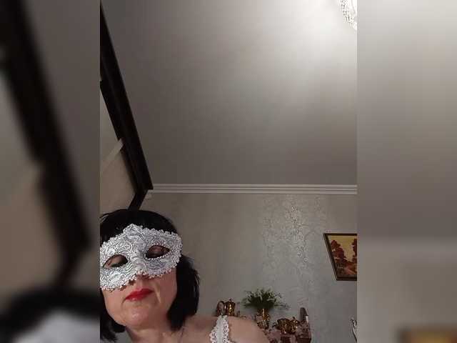 Lilya18's BongaCams show and profile