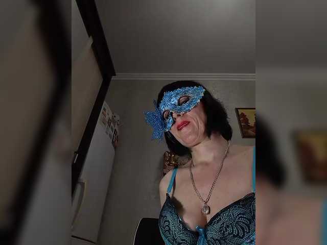 Lilya18's BongaCams show and profile