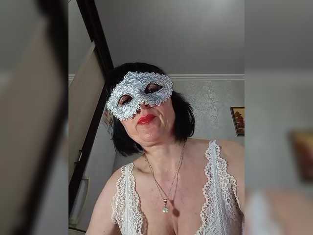 Lilya18's BongaCams show and profile