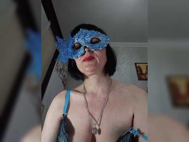 Lilya18's BongaCams show and profile