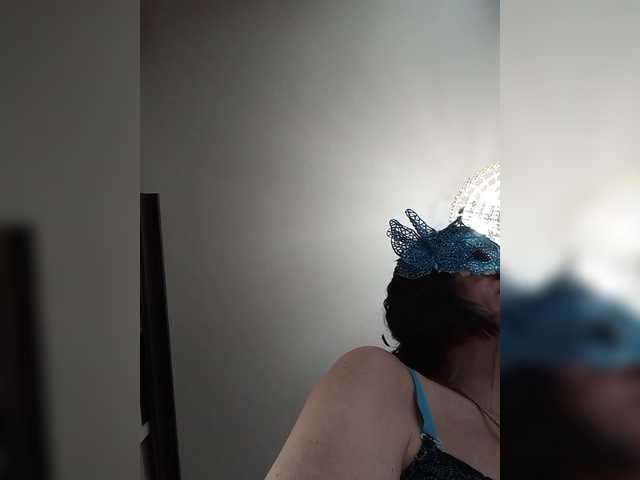 Lilya18's BongaCams show and profile