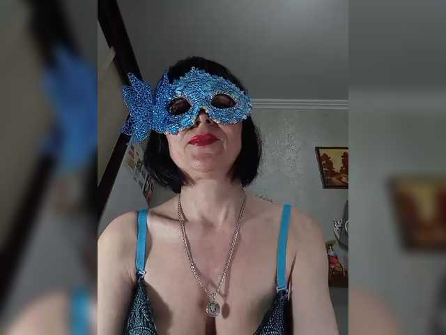 Lilya18's BongaCams show and profile