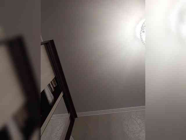 Lilya18 webcam