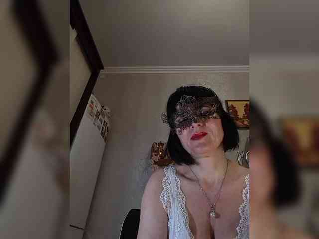 Lilya18 webcam