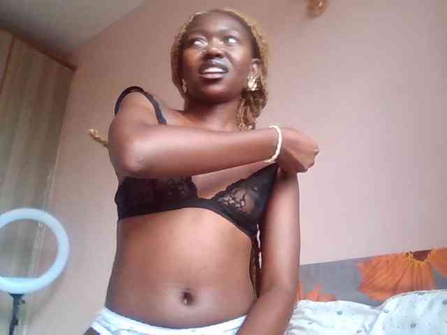 MemeLovesx MemeLovesx