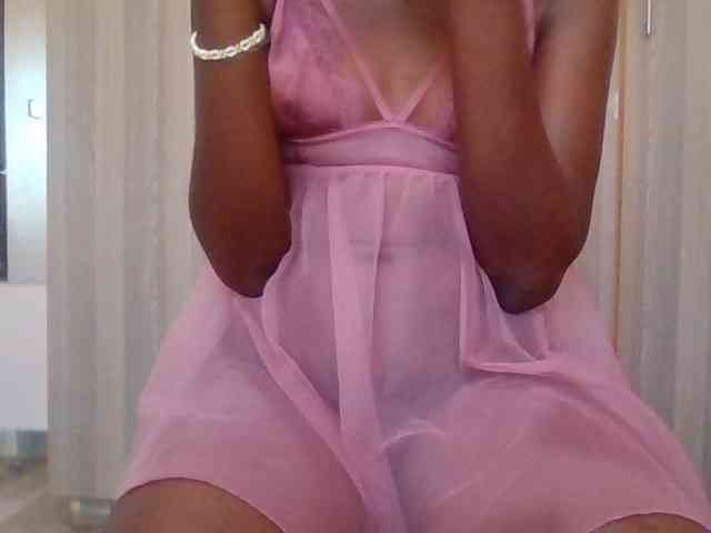 MemeLovesx MemeLovesx