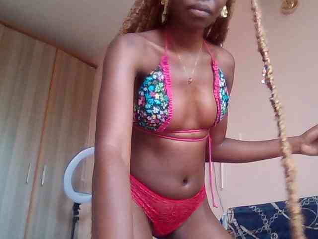 MemeLovesx MemeLovesx