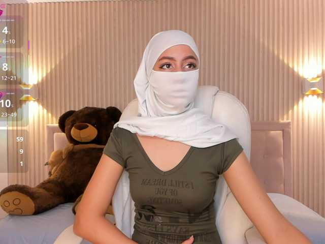 Aitanaa's BongaCams show and profile