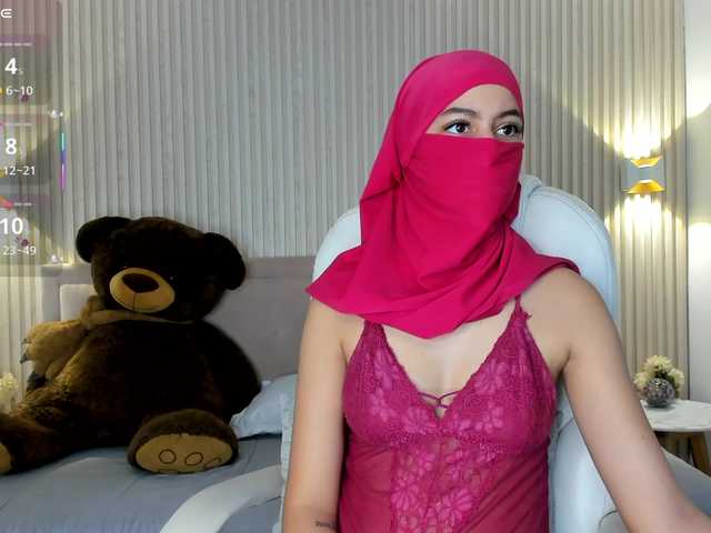 Aitanaa's BongaCams show and profile