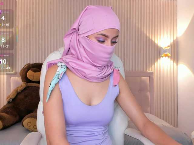 Aitanaa's BongaCams show and profile