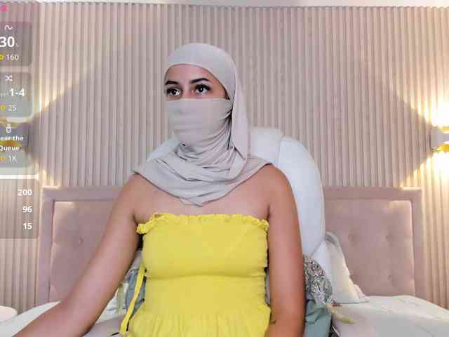 Aitanaa Live Webcam on BongaCams