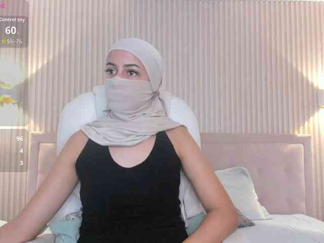 Aitanaa Live Webcam on BongaCams