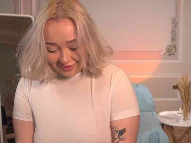 Blondessa-XO Blondessa-XO