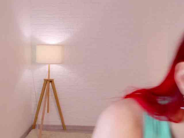 KimRedd webcam